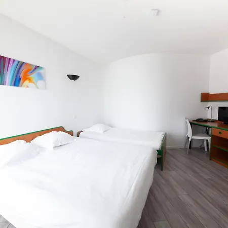 Les Laureades Smart Sejour Centre Jaude 3*